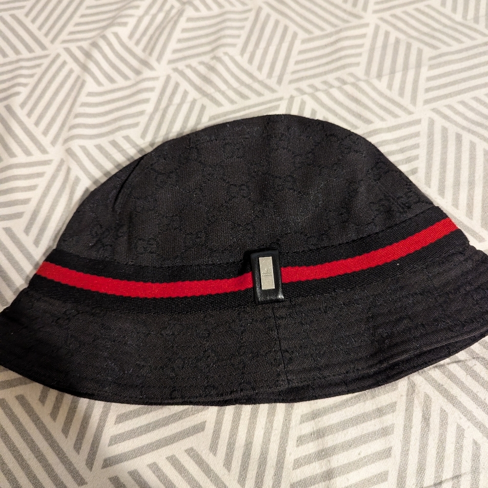Gucci bucket hat Large